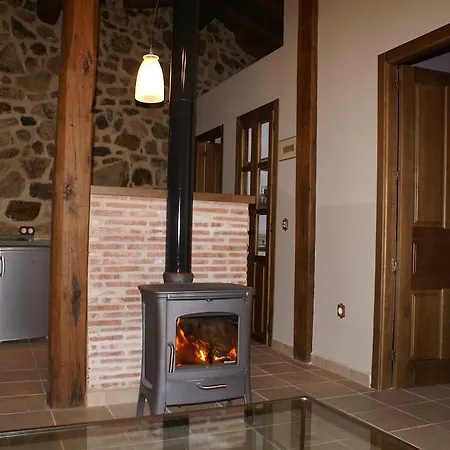 度假居 埃尔纳兰霍度假屋 *